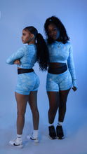 Load image into Gallery viewer, Origin Collection | Quartz Cropped Long-sleeve Compression Shirt
